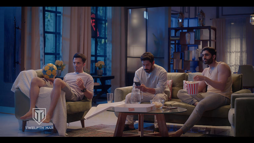041222_TWELFTHMAN_LIVING ROOM FOOTBALL FILM_HD